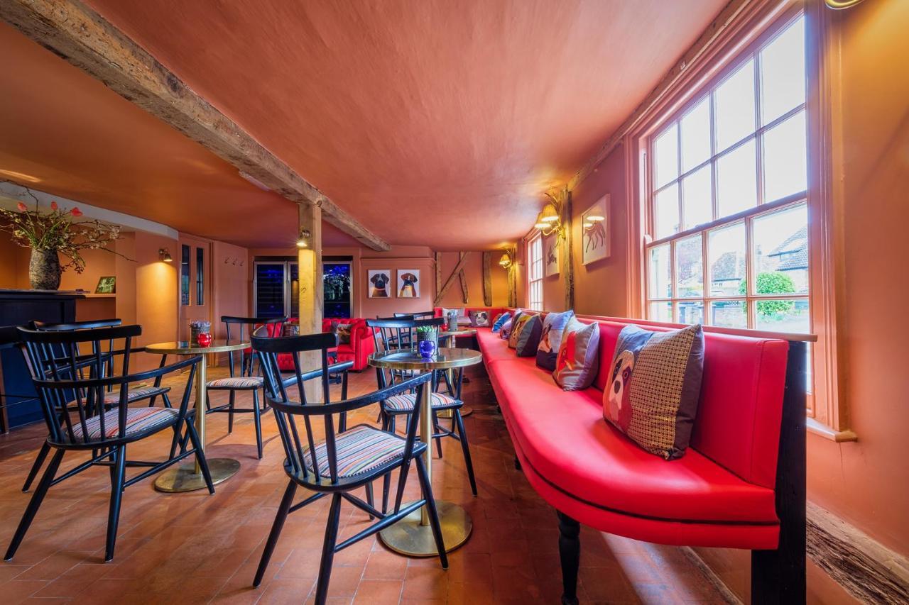 The Carpenters Arms Hotel Great Wilbraham Bagian luar foto